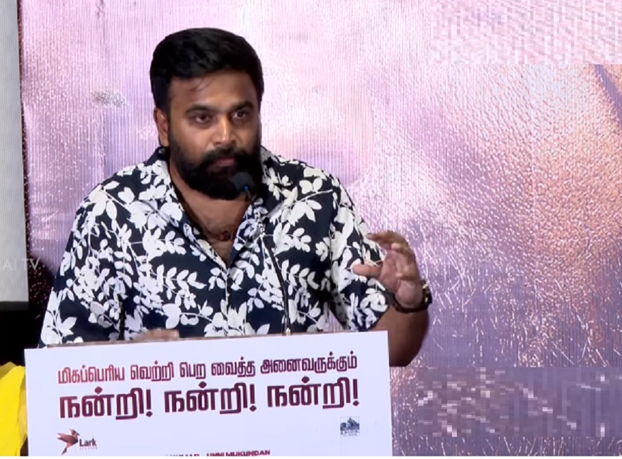 "கதாநாயகனாக மாறும் போது கஷ்டம்; பாத்து இருந்துக்கோ.." - சூரியை எச்சரித்த சசிகுமார்!